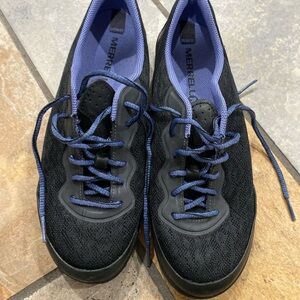 Women’s athletic shoes. Merrell Black and Blue. Size 7 1/2. Excellent condition.